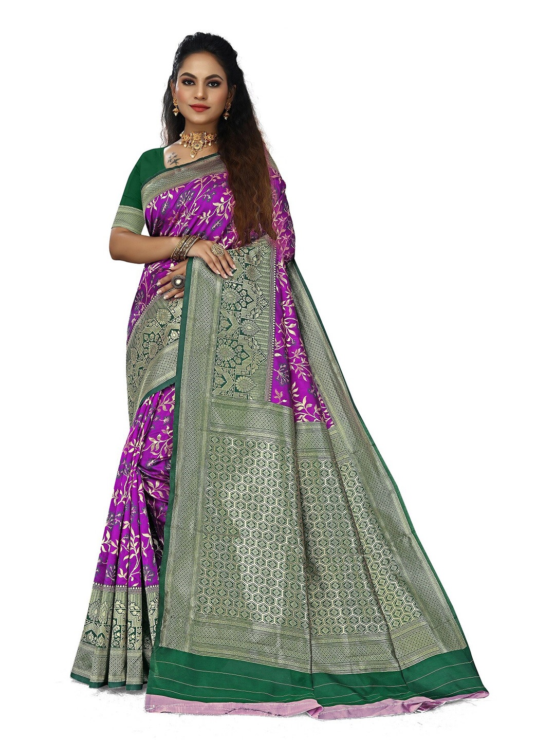 

Rivana Woven Design Zari Banarasi Saree, Magenta