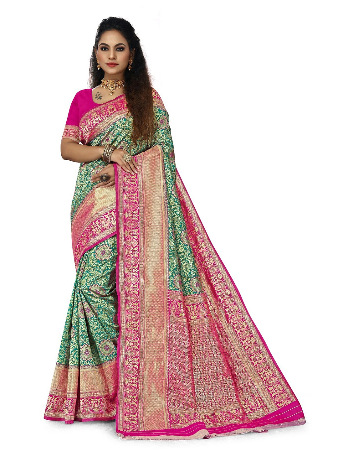 

Rivana Ethnic Motifs Zari Silk Blend Banarasi Saree, Green