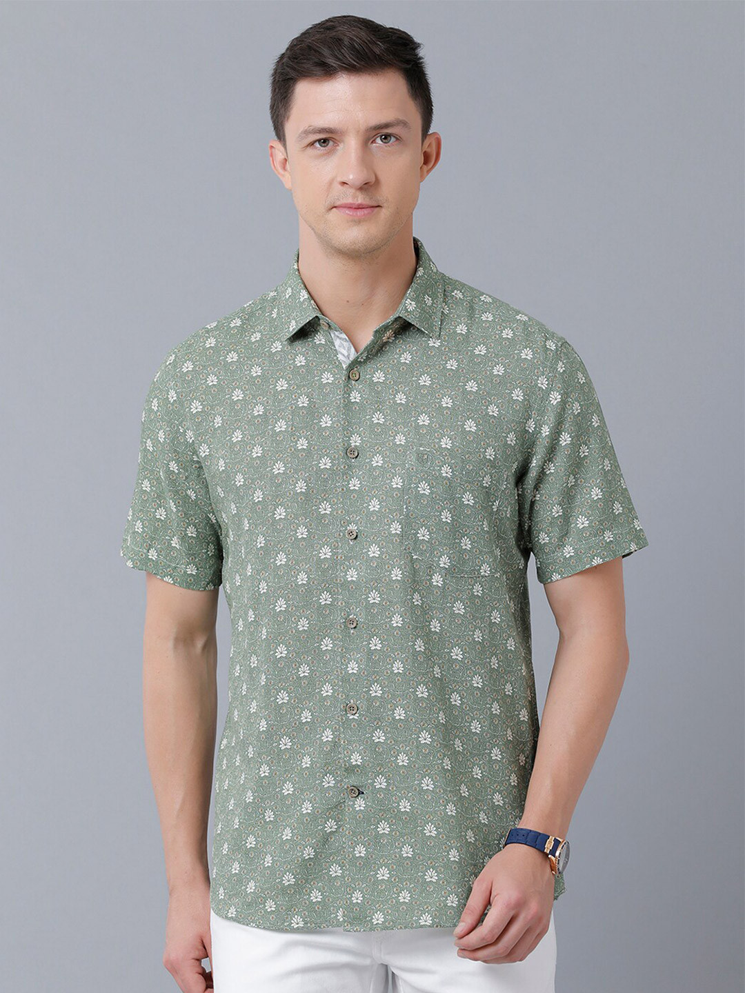 

Linen Club Men Floral Printed Pure Linen Sustainable Casual Shirt, Sea green