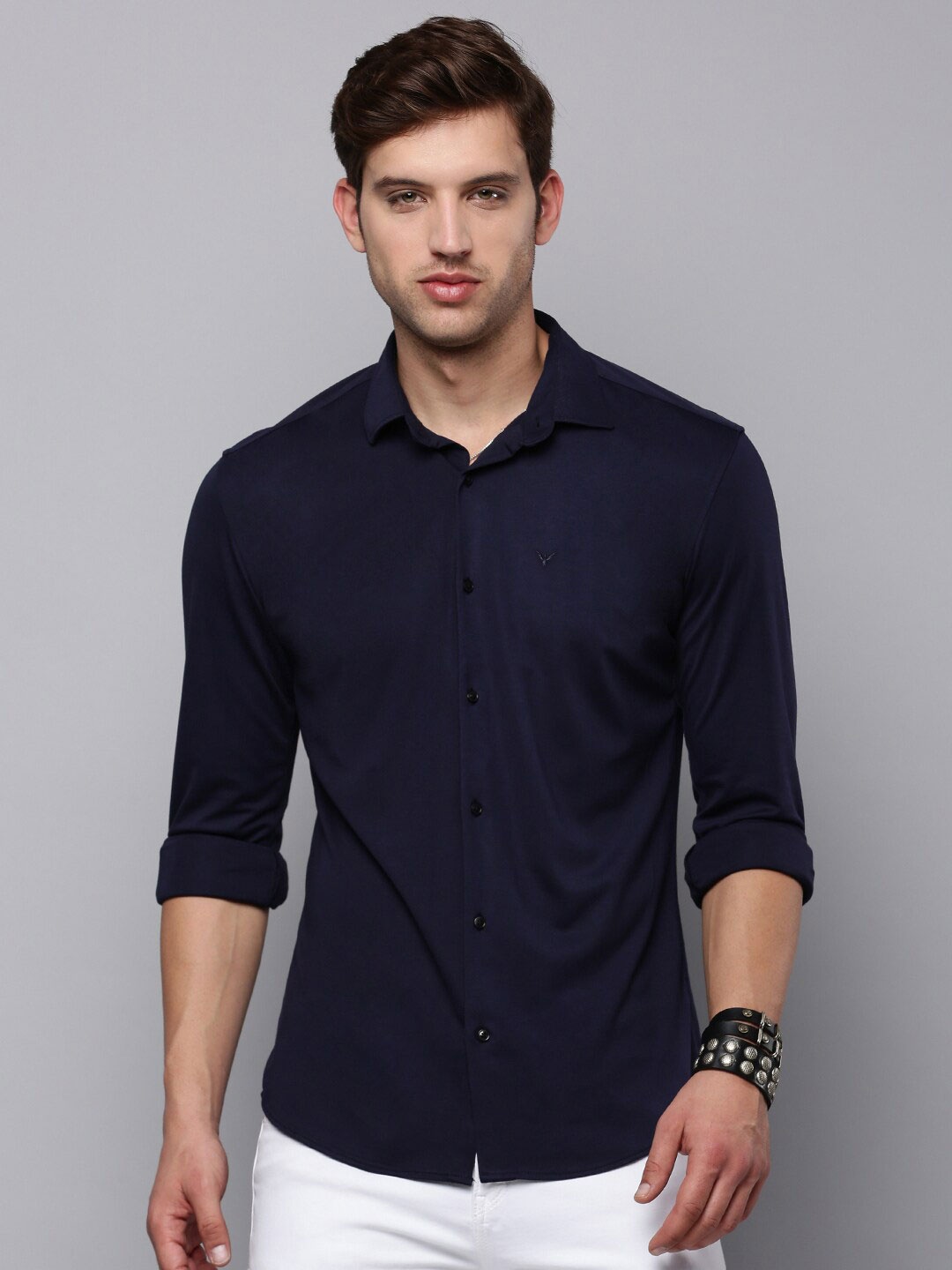 

SHOWOFF Men Spread Collar Casual Cotton Shirt, Navy blue