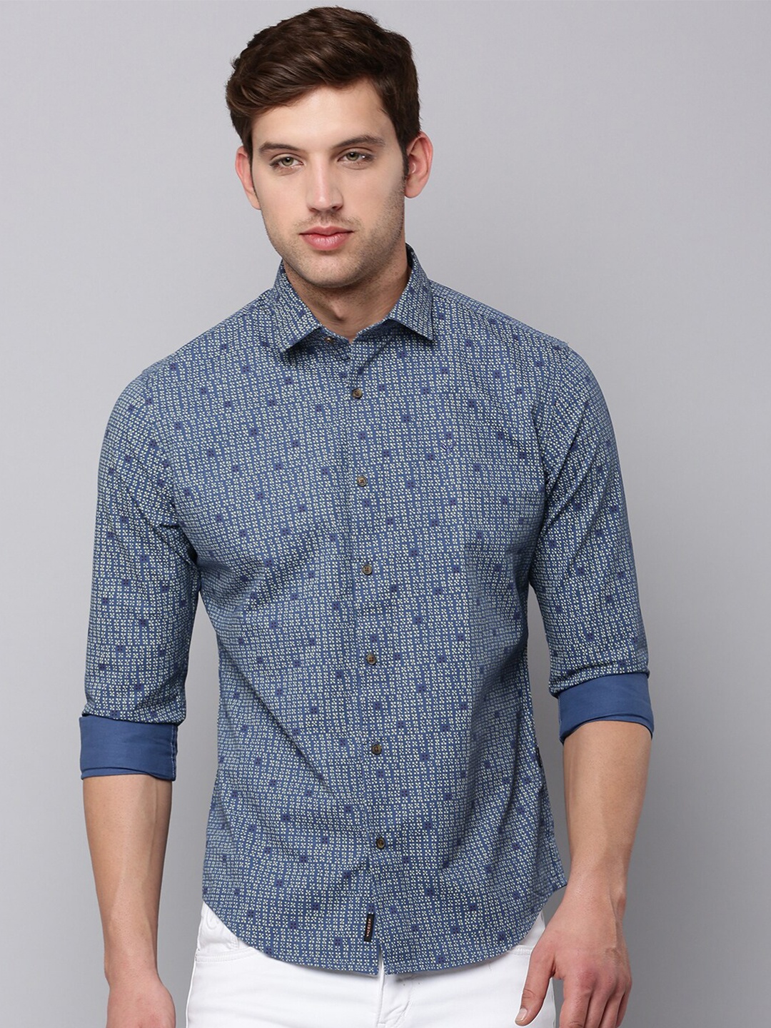 

SHOWOFF Men Comfort Printed Casual Shirt, Blue