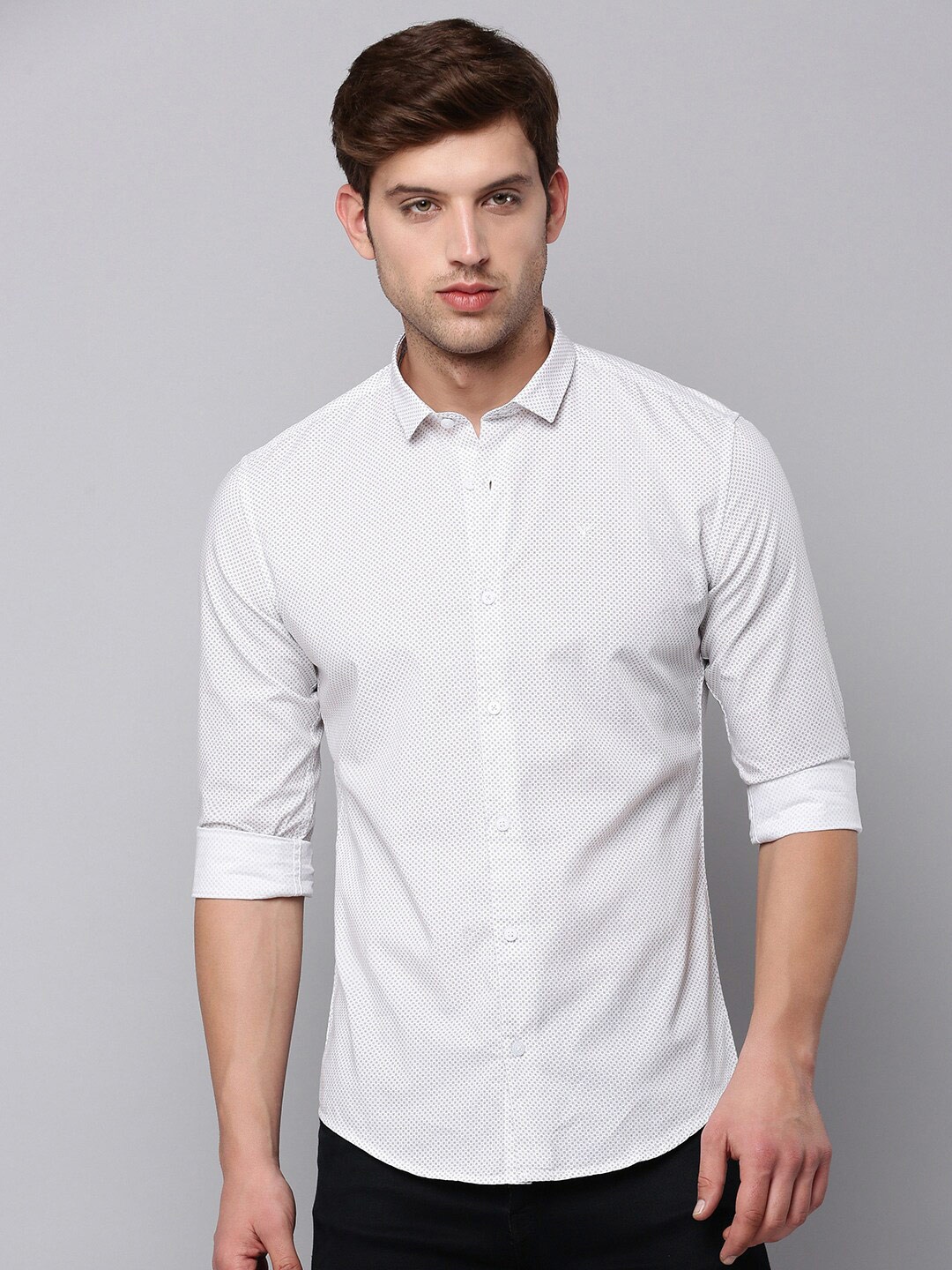 

SHOWOFF Men Cream-Coloured Comfort Casual Shirt