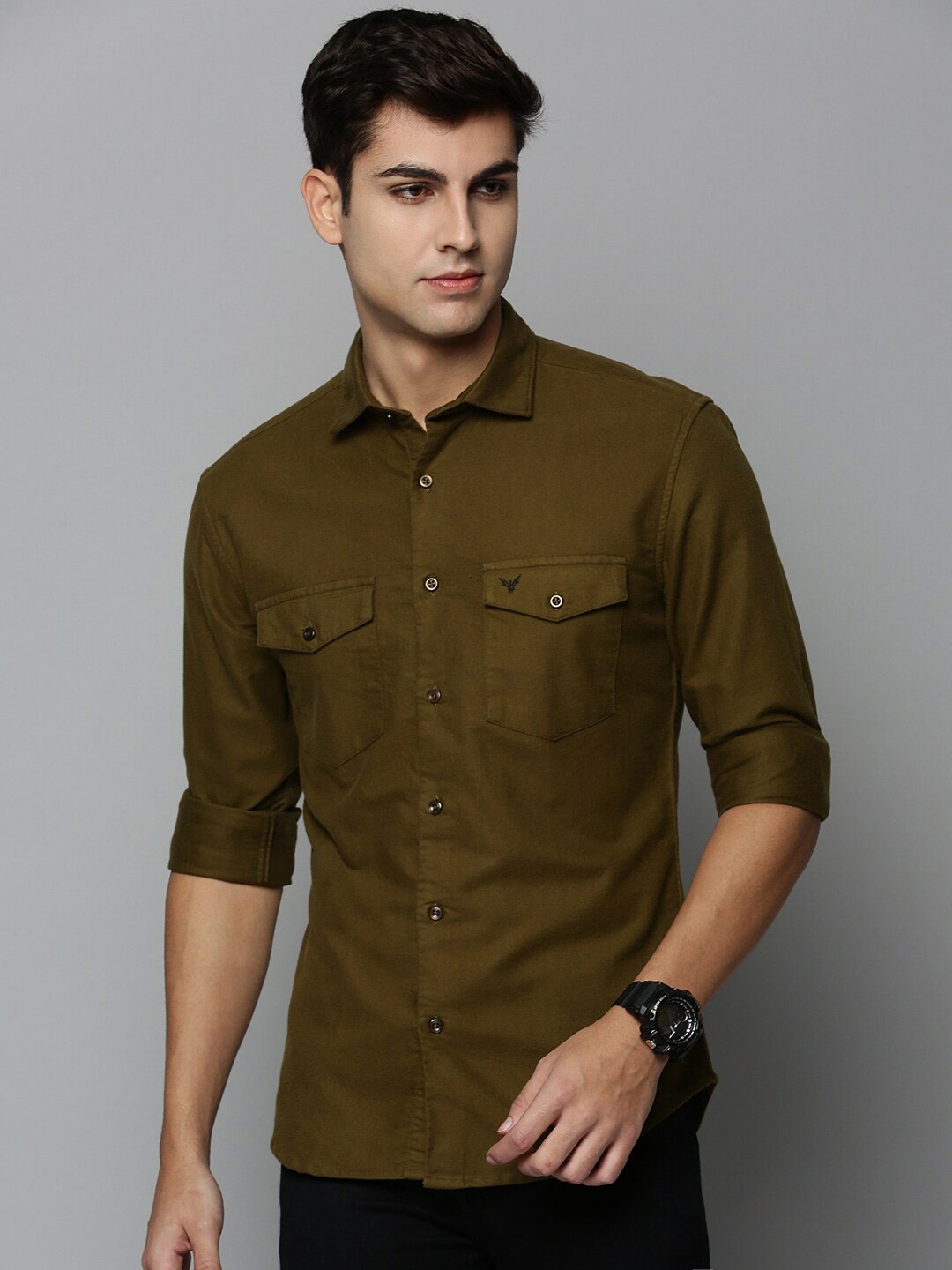 

SHOWOFF Men Classic Casual Cotton Shirt, Olive