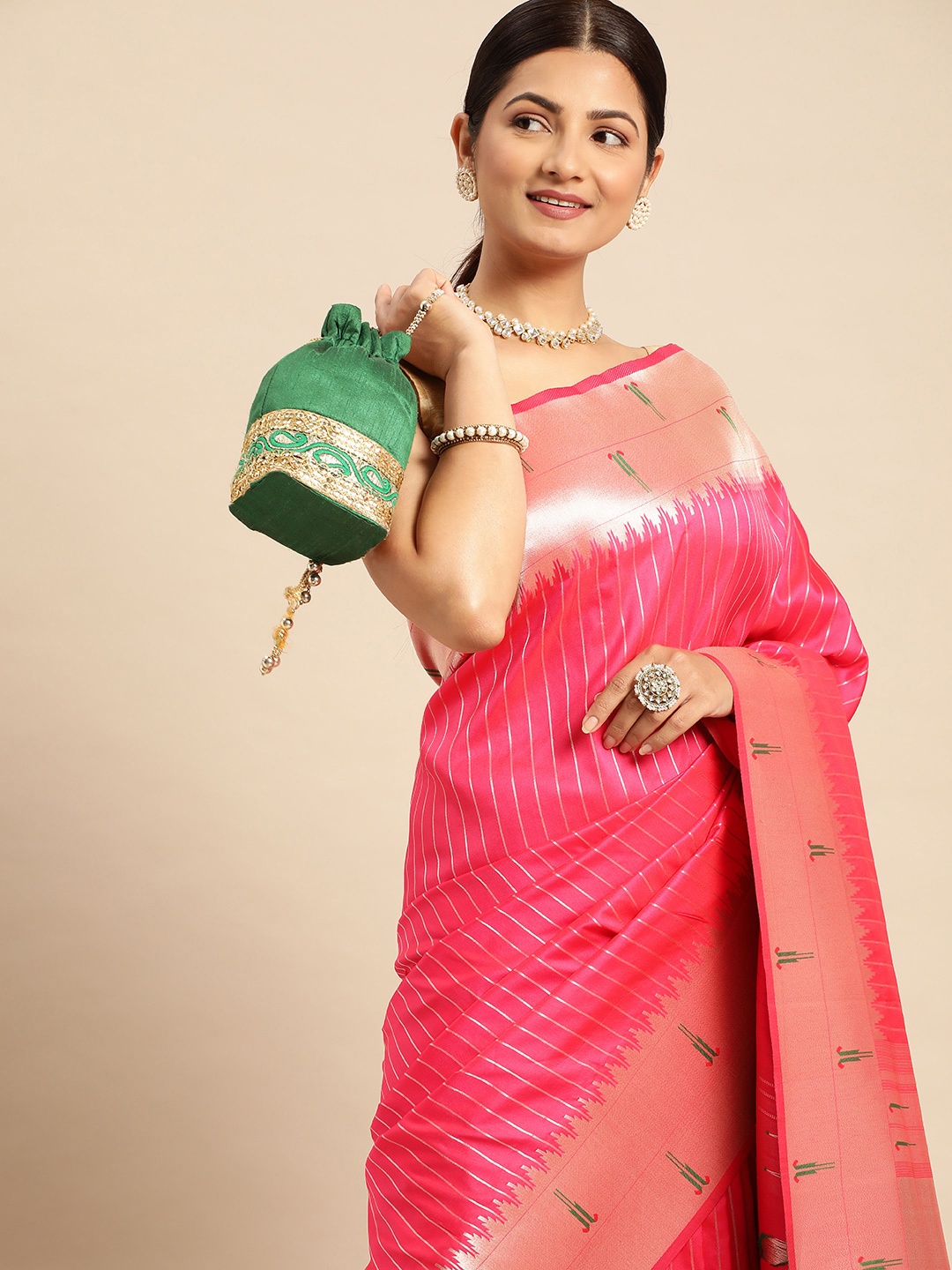 

APPLIX STYLE Striped Zari Pure Silk Banarasi Saree, Pink