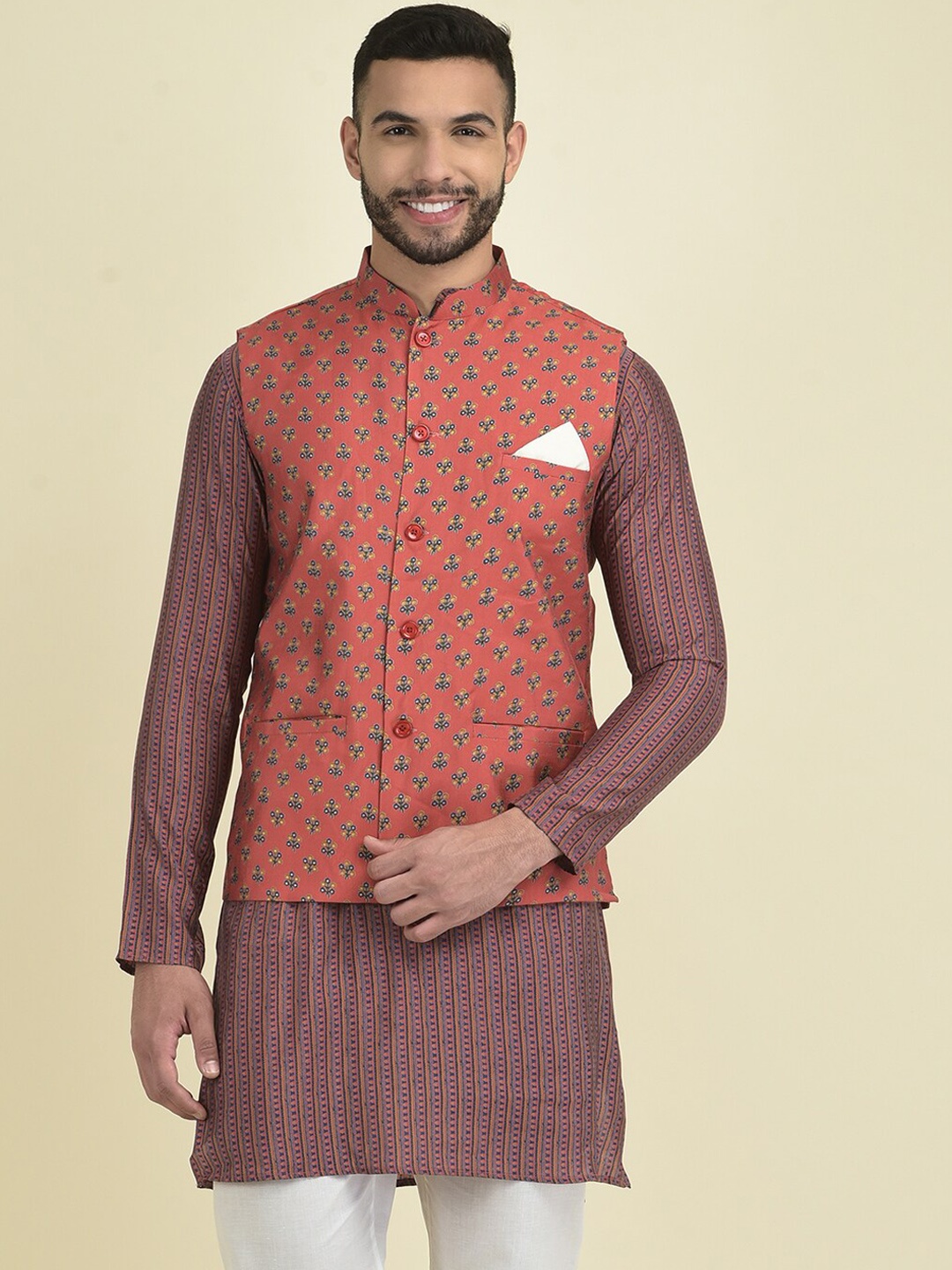 

DEYANN Men Red Ethnic Motifs Printed Kurta with Pyjamas