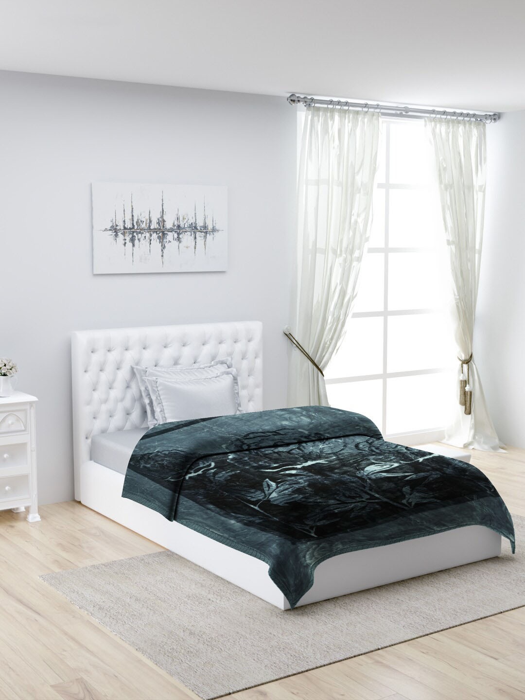

Monte Carlo Green Floral Printed Mild Winter 950 GSM Single Bed Blanket