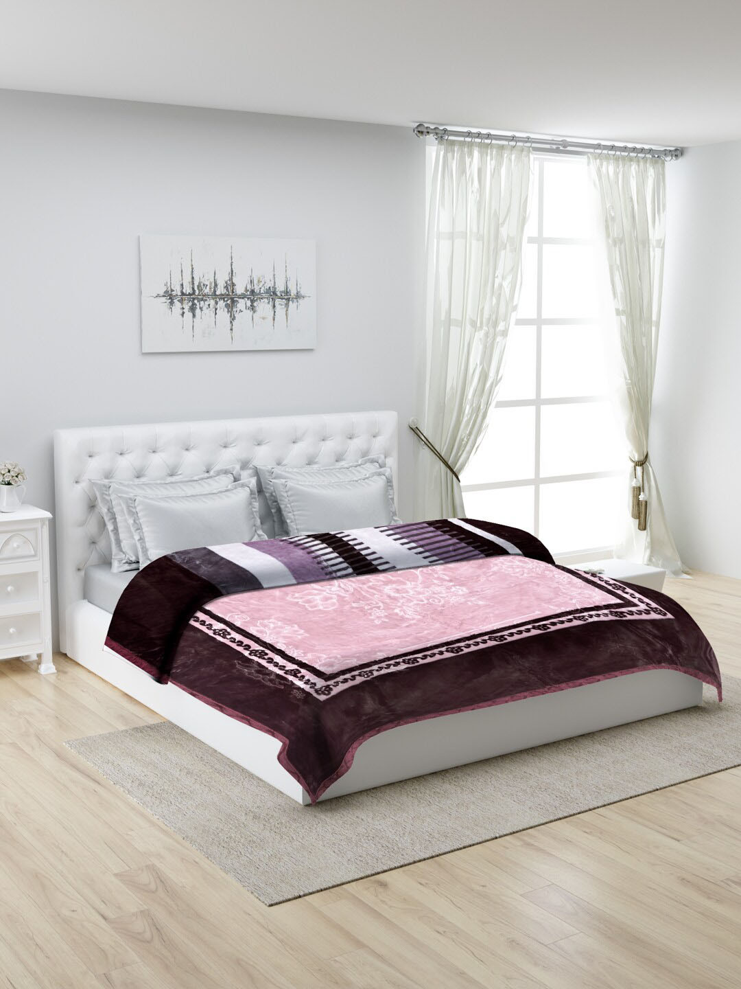 

Monte Carlo Brown & Pink Printed 1000 GSM Mild Winter Double Bed Blanket