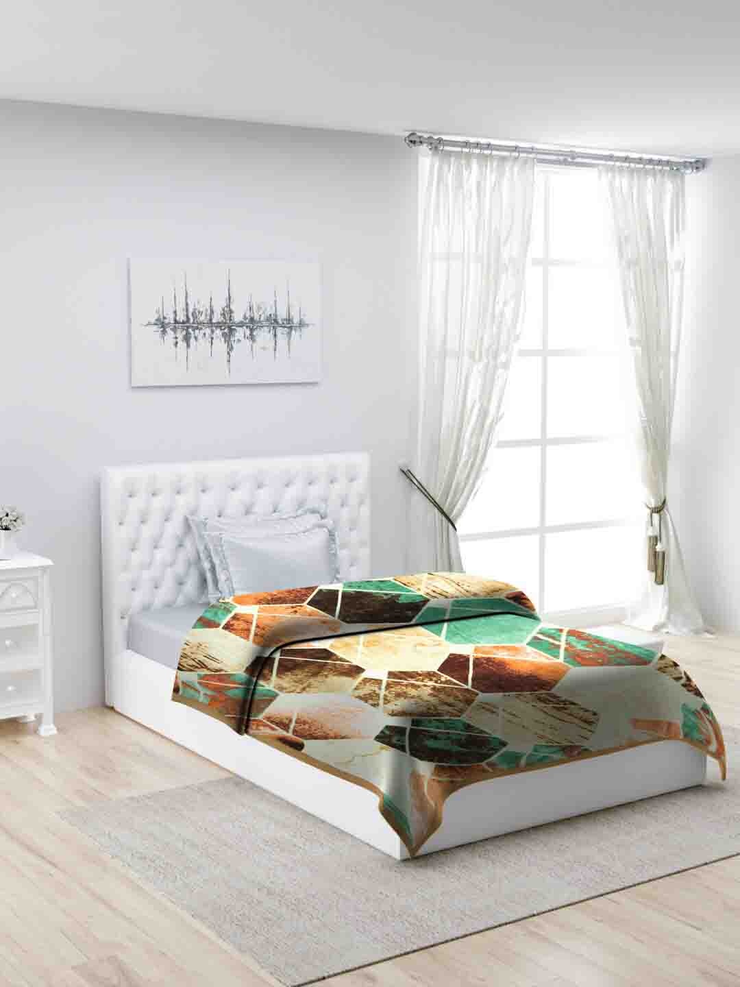 

Monte Carlo Mink Green & Beige Heavy Winter Single Bed Blanket