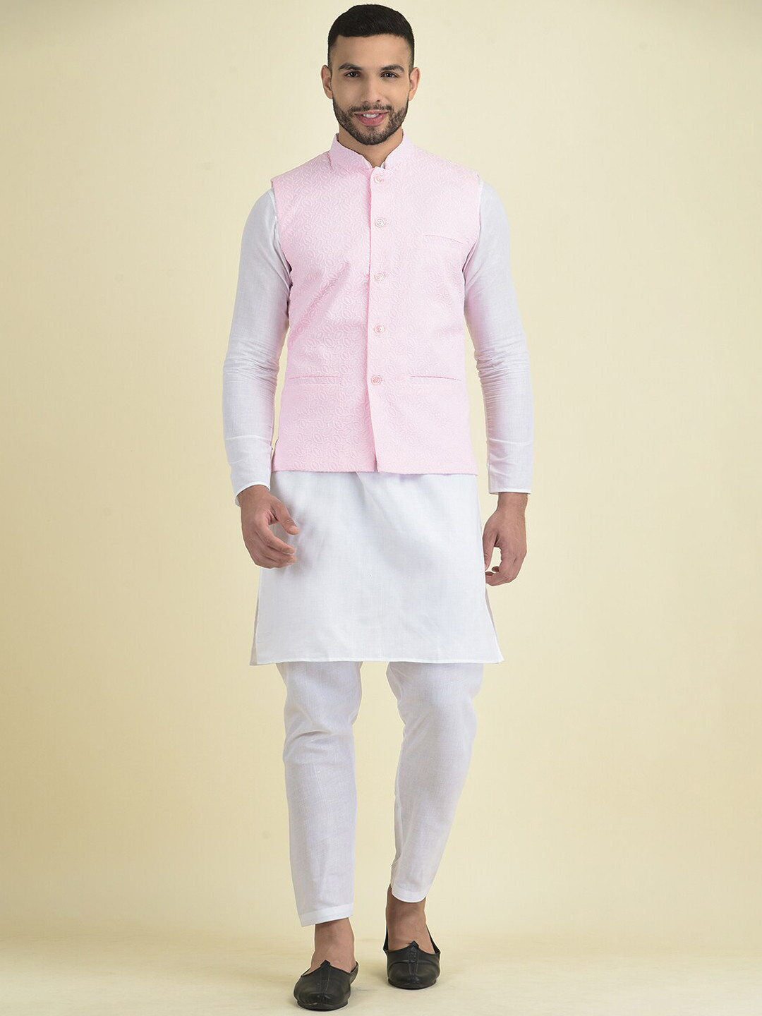 

DEYANN Men Pure Cotton Kurta with Pyjamas, Pink
