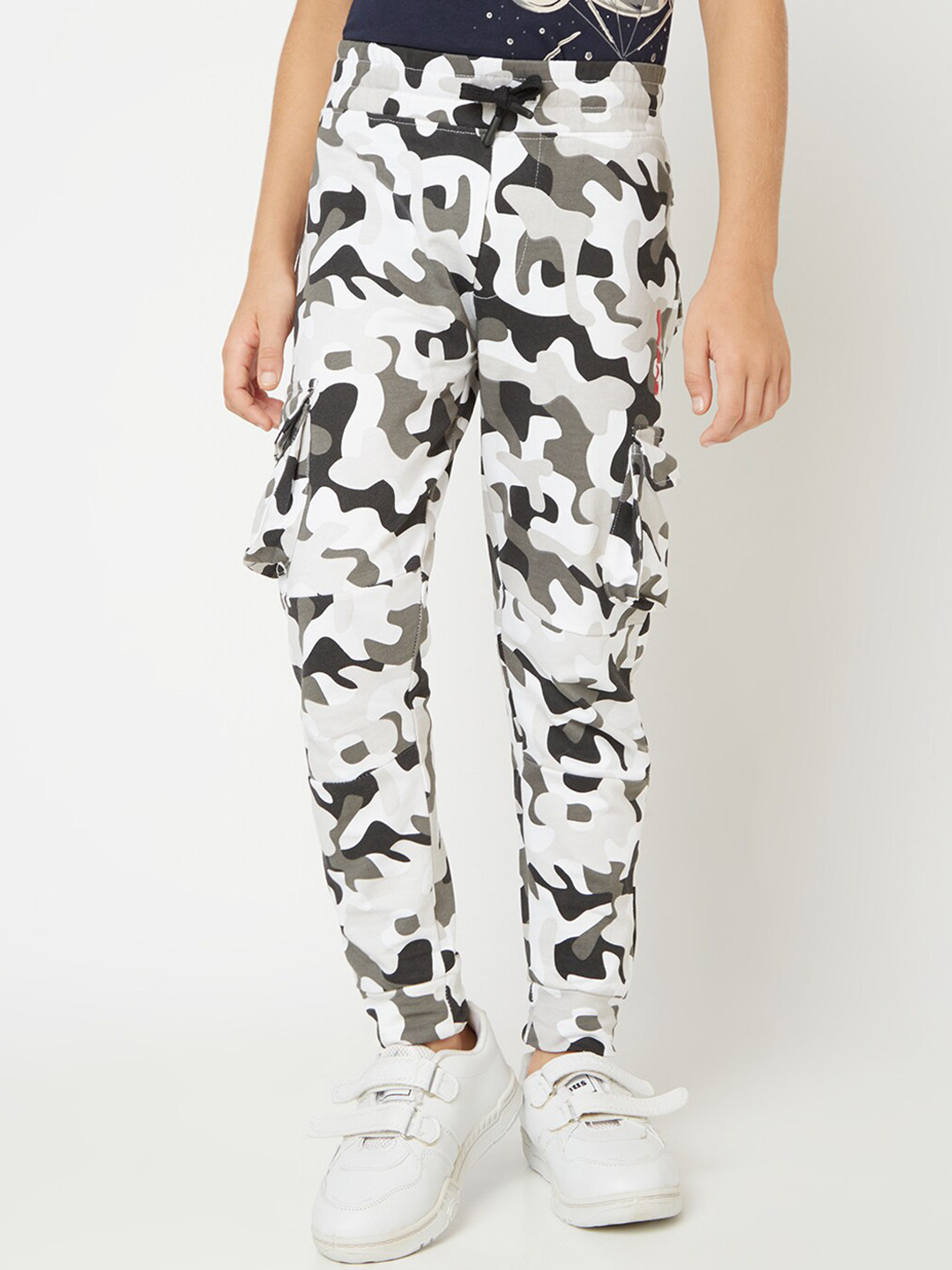 

GAS Boys Camouflage Printed Joggers, White