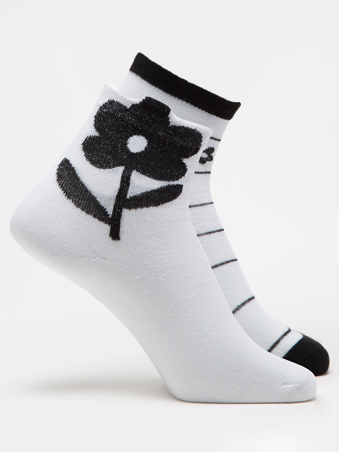 J Style Women White and Black Pack Of 2 Ankle Length Socks