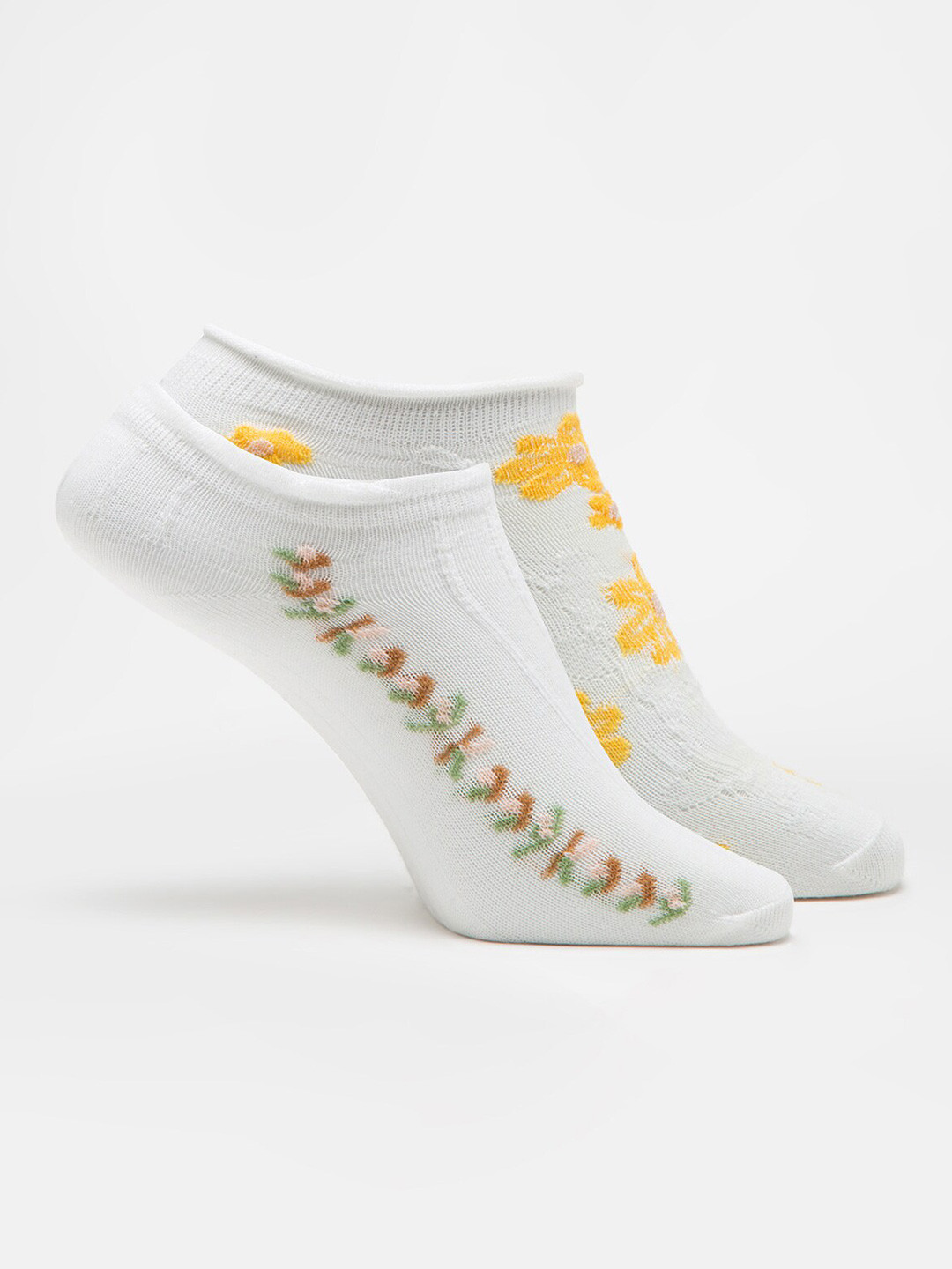 

J Style Women Pack Of 2 Assorted Ankle-Length Socks