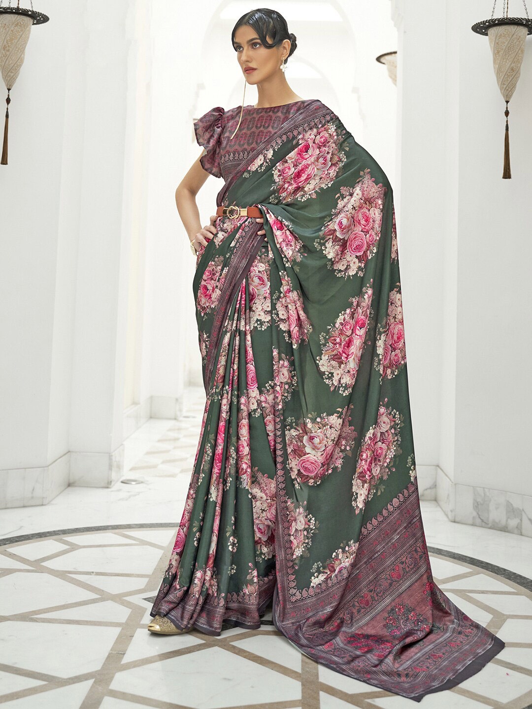 

Anouk Floral Pure Crepe Saree, Green
