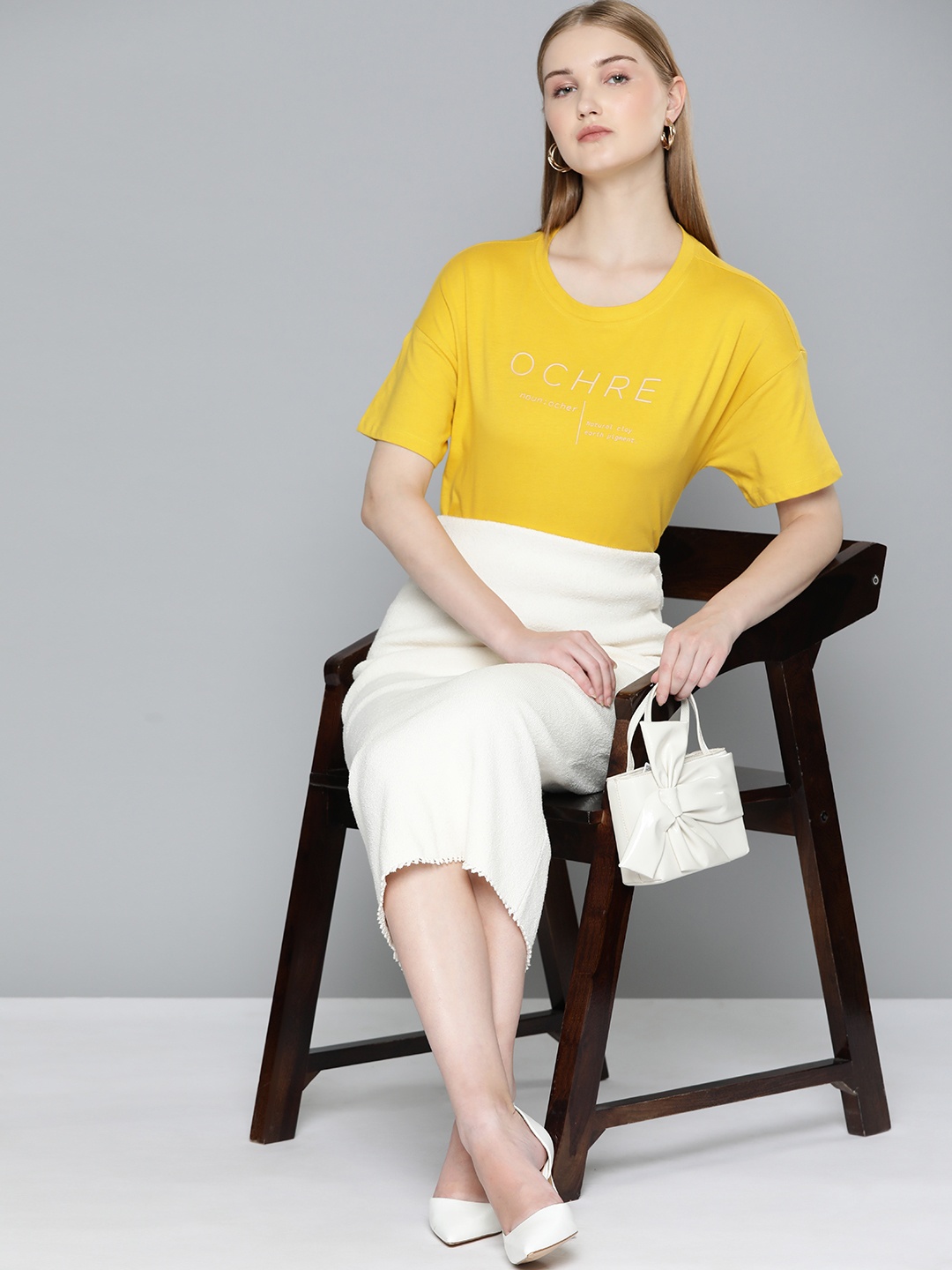 

Chemistry Typography Printed T-shirt, Mustard
