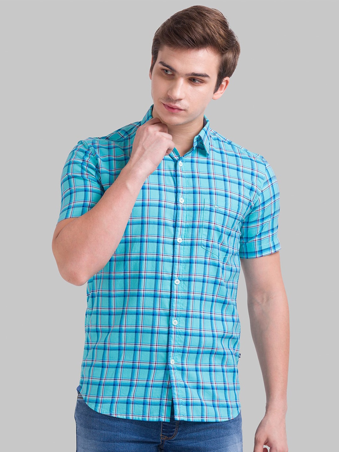 

Parx Men Slim Fit Checked Casual Shirt, Green