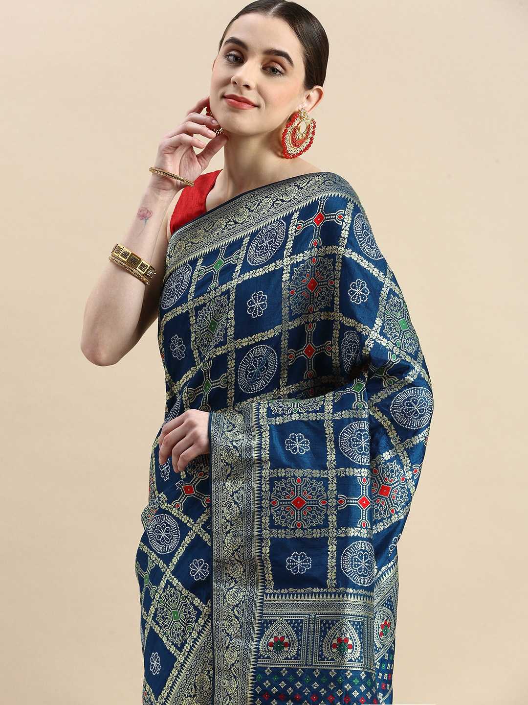 

APPLIX STYLE Teal & Gold-Toned Ethnic Motifs Zari Pure Silk Banarasi Saree