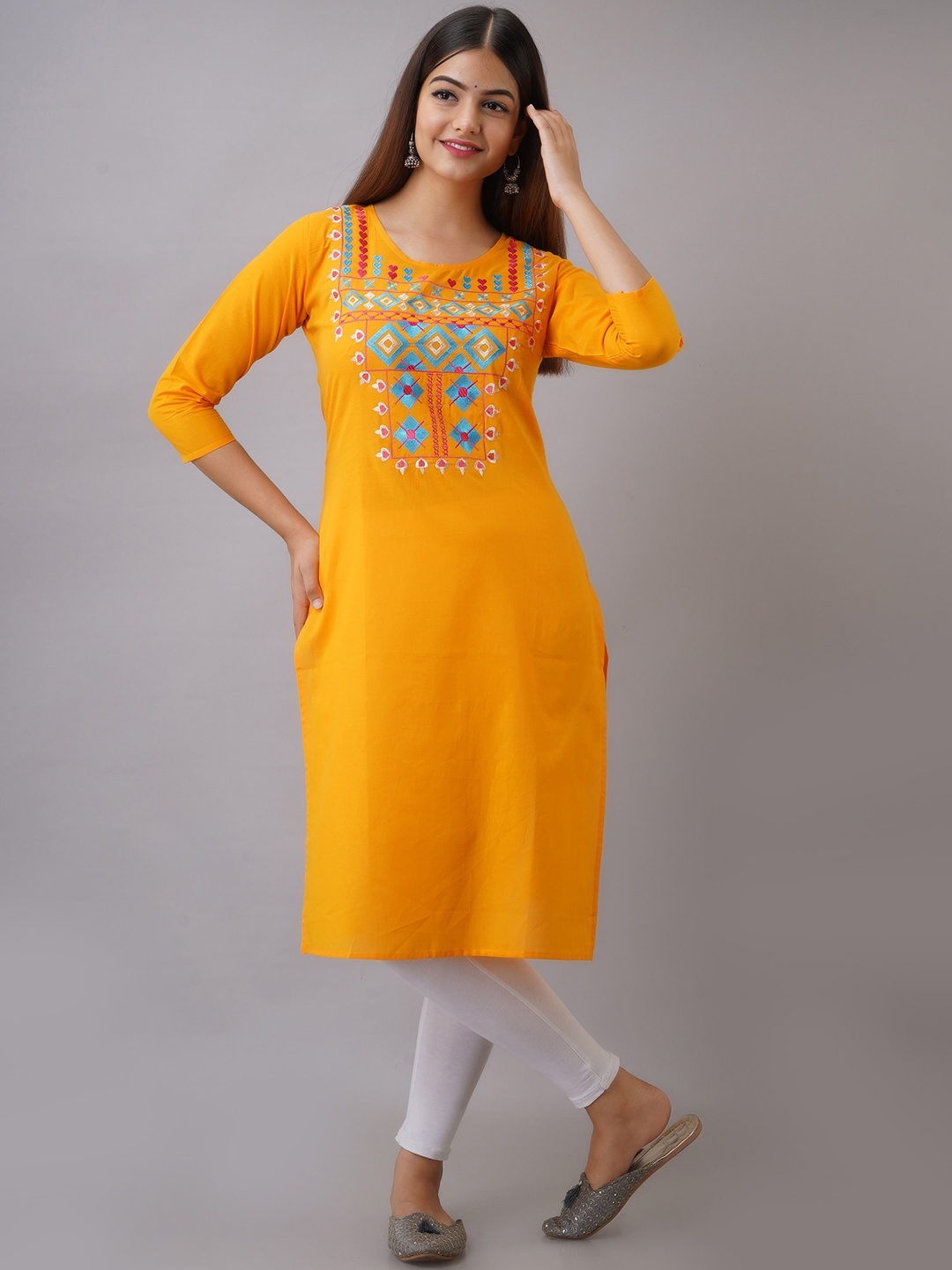 

Ksharaa Women Thread Work Cotton Kurta, Yellow