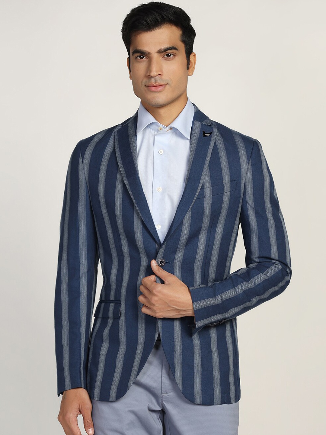 

Blackberrys Men Striped Single-Breasted Slim-Fit Casual Blazer, Blue