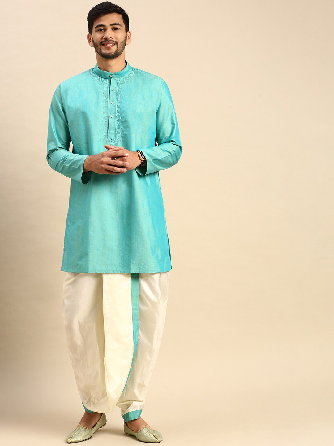 

Ramraj Men Thread Work Pure Cotton Kurta, Turquoise blue