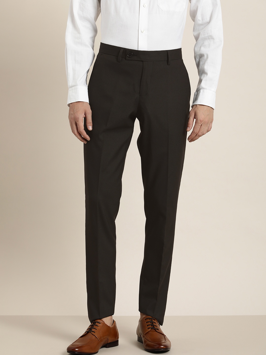 

INVICTUS Men Slim Fit Trousers, Black