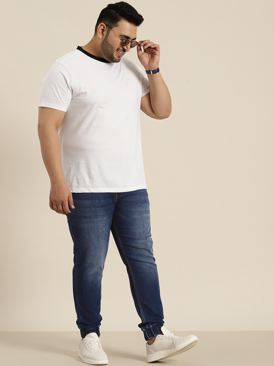 

Sztori Men Plus Size Light Fade Stretchable Jogger Jeans, Navy blue