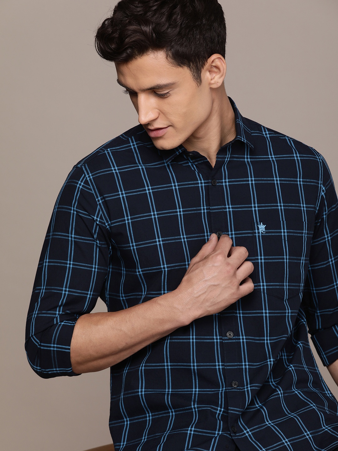 

French Connection Men Pure Cotton Slim Fit Checked Casual Shirt, Navy blue
