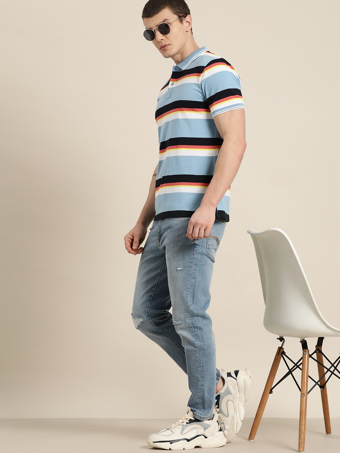 

Moda Rapido Men Striped Polo Collar T-shirt, Blue