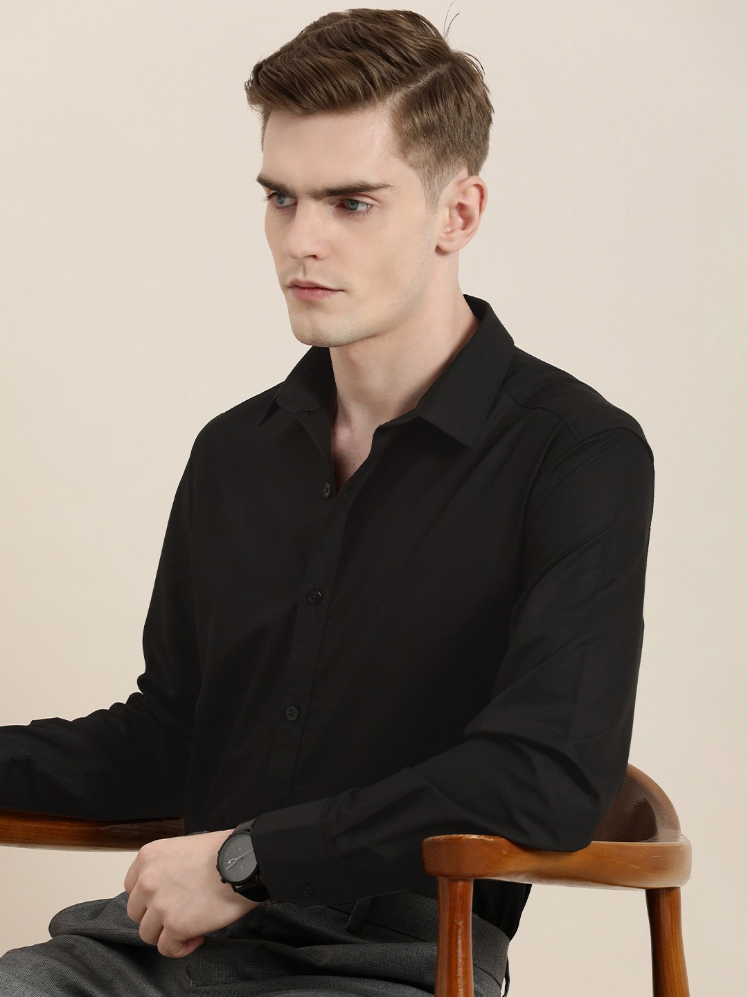 

INVICTUS Slim Fit Formal Shirt, Black