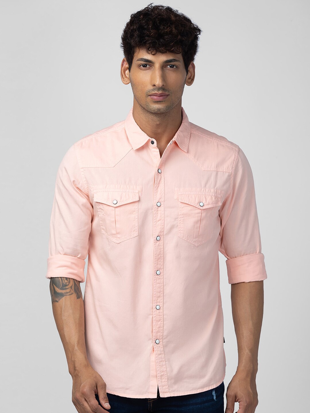 

SPYKAR Men Slim Fit Casual Cotton Shirt, Pink