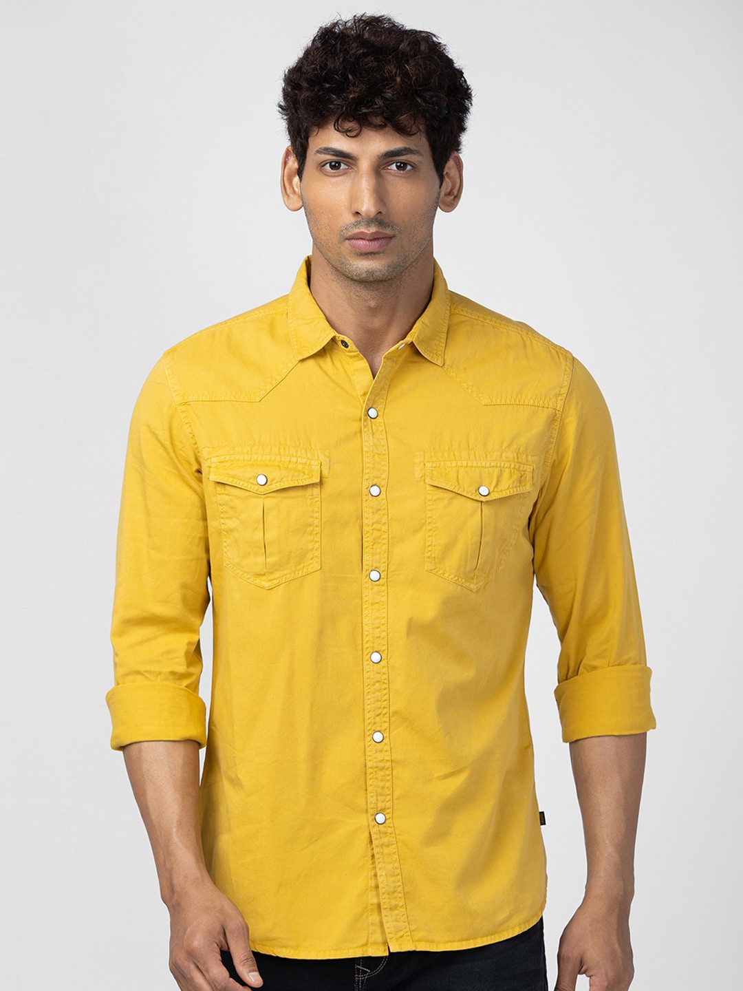 

SPYKAR Men Slim Fit Cotton Casual Shirt, Yellow