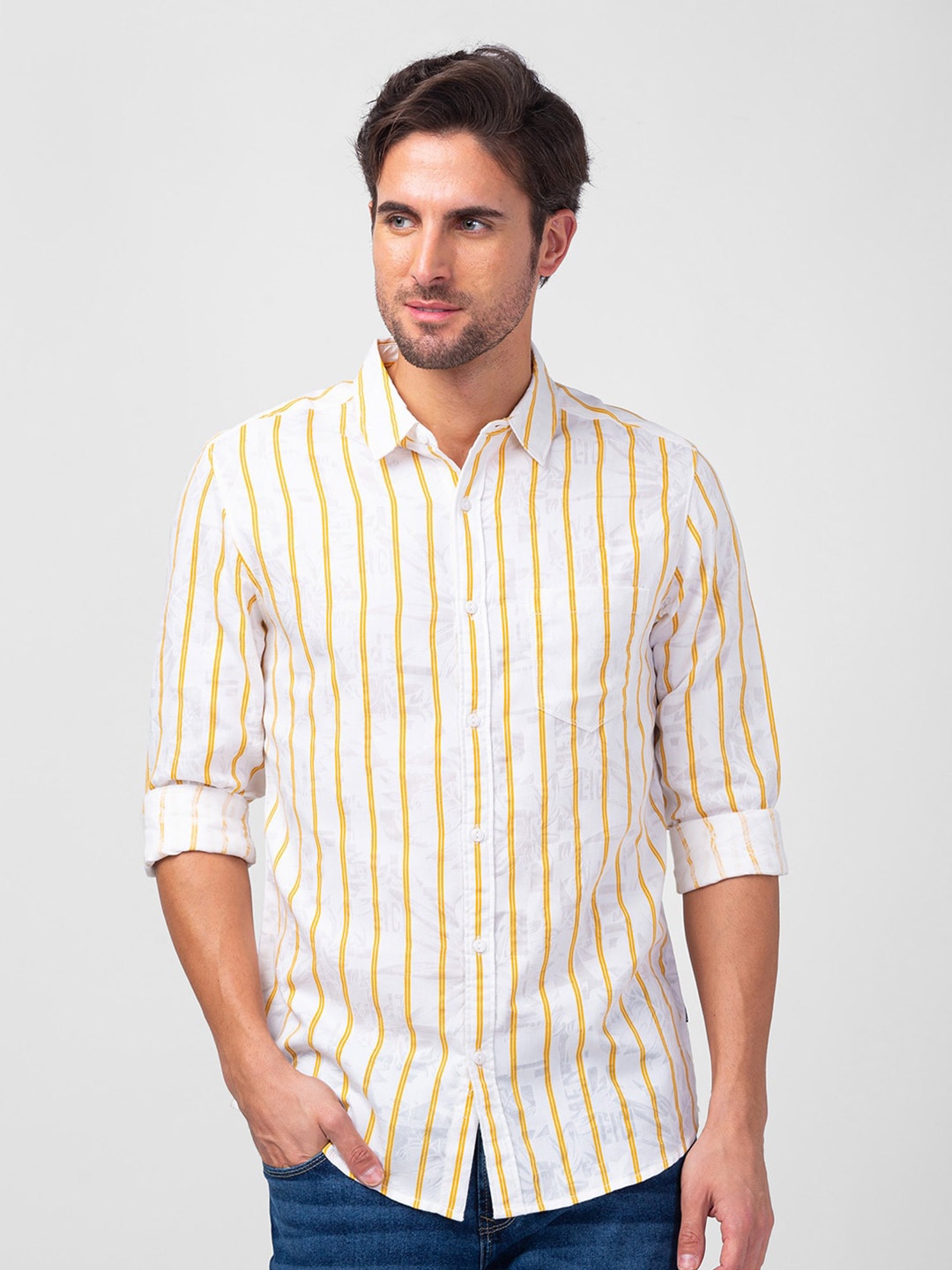 

SPYKAR Men Slim Fit Striped Casual Shirt, Yellow