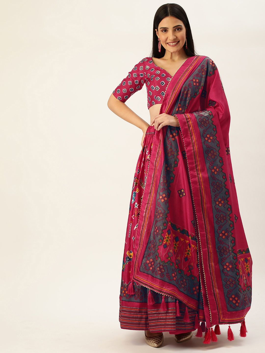 

LOOKNBOOK ART Dola Silk With Patola Print & Foil Work Lehenga Choli, Pink