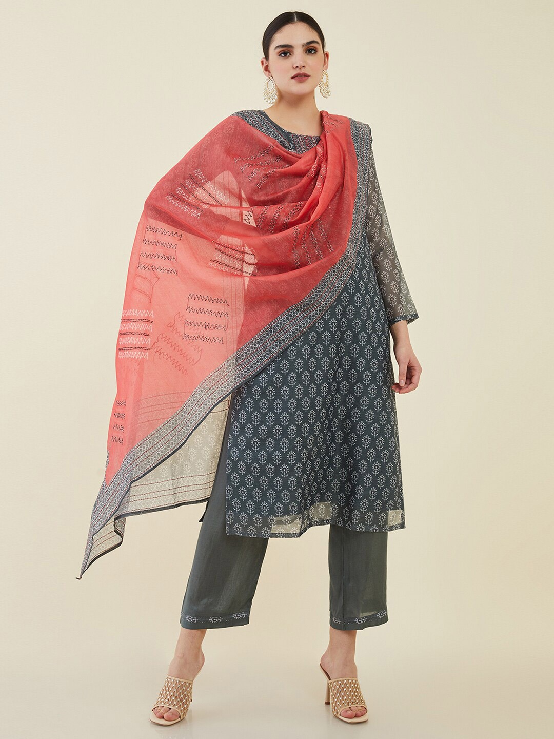 

Soch Printed Unstitched Dress Material, Grey