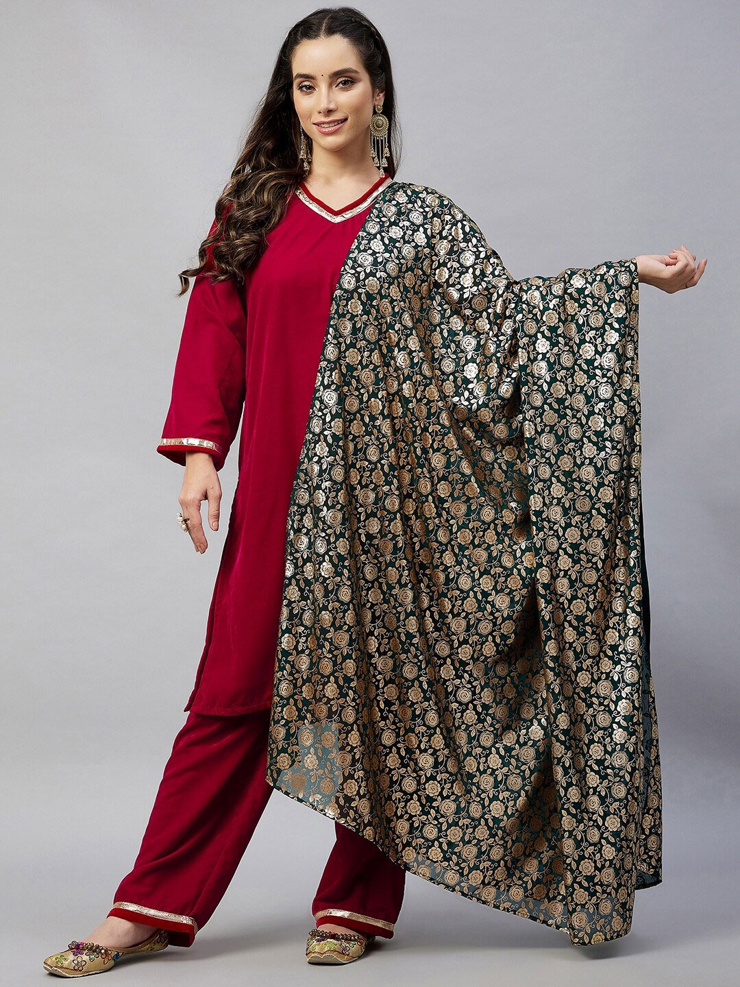

InWeave Printed Georgette Dupatta, Green
