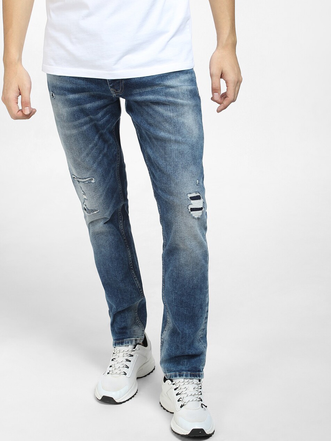 

Jack & Jones Men Blue Slim Fit Mildly Distressed Cotton Jeans