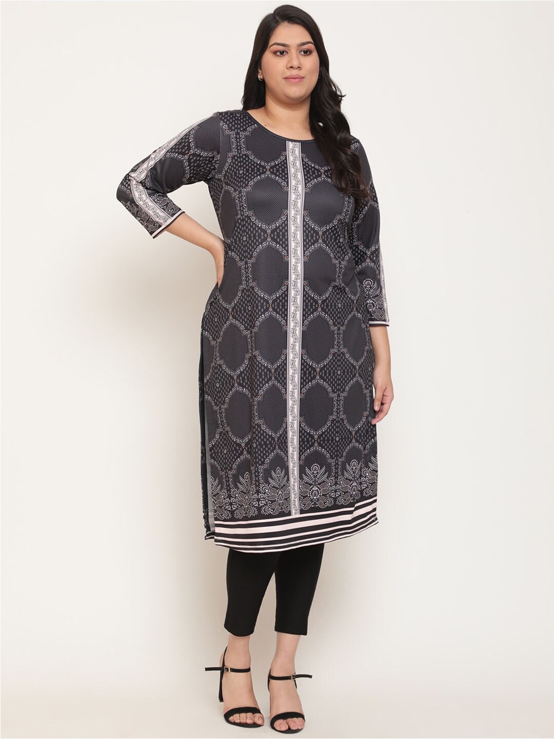 

Amydus Plus Size Ethnic Motifs Printed Wool Kurta, Black