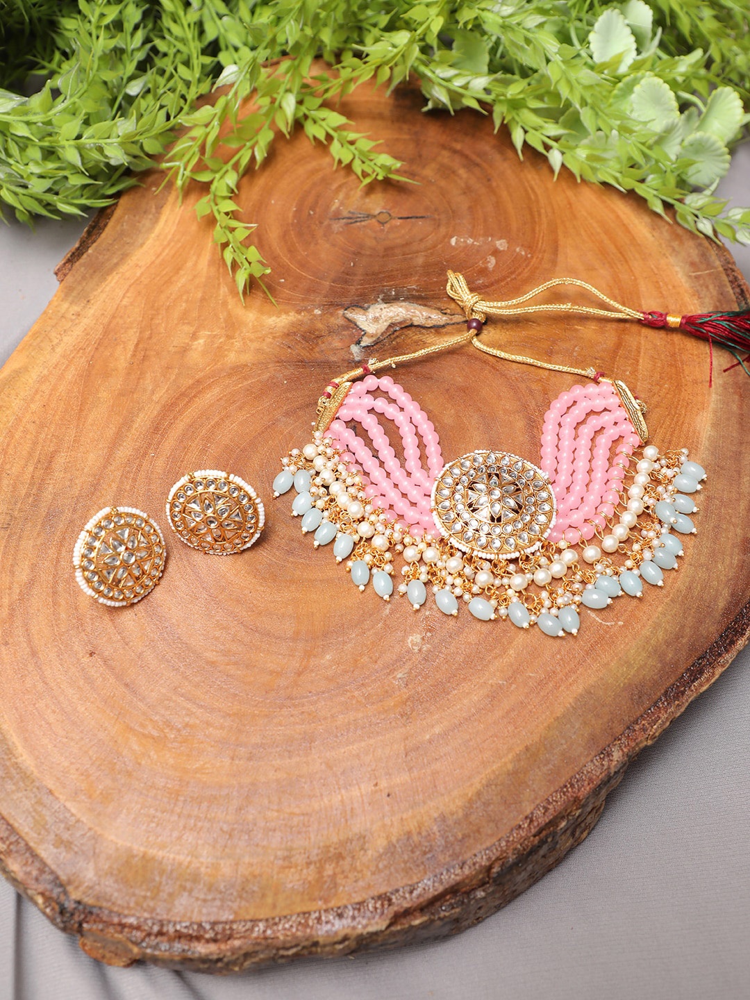 

Swarajshop Gold-Plated Kundan Studded & Pearls Studded Jewellery Set