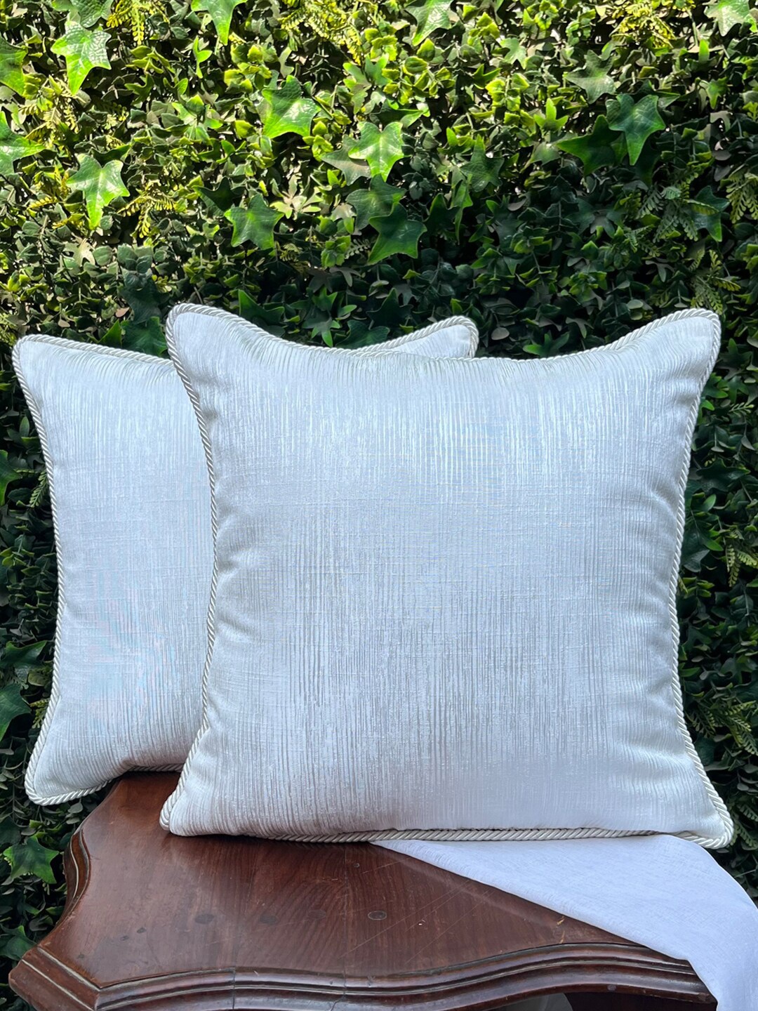 

Seevo Set of 2 White Cushion Covers