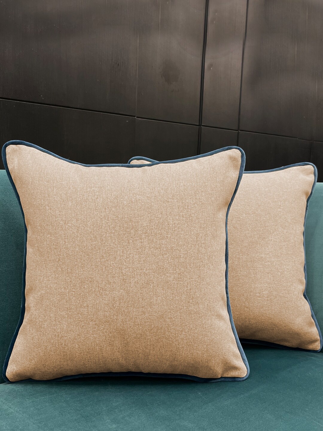 

Seevo Set of 2 Beige & Blue Cotton Cushion Cover