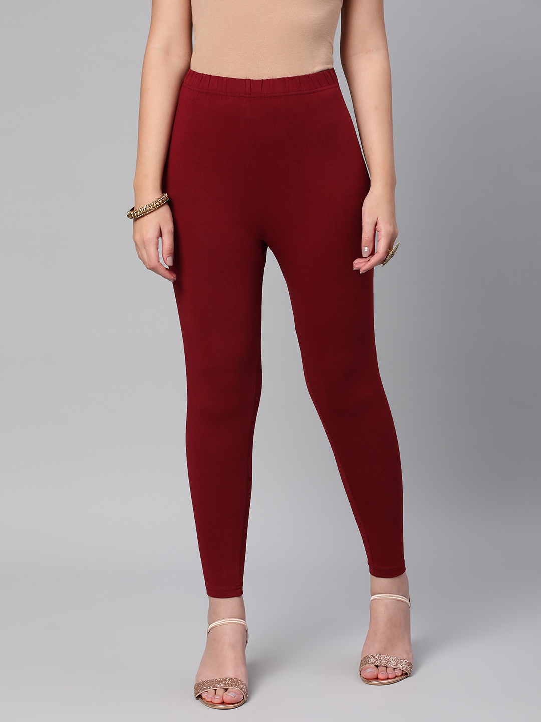 

Huetrap Women Solid Ankle Length Leggings, Maroon