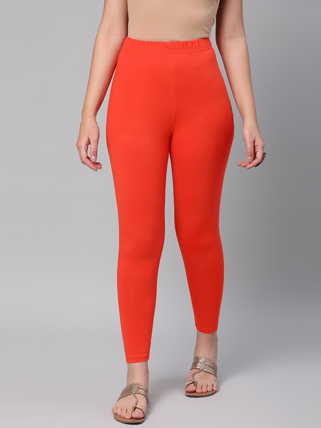 

Huetrap Women Solid Ankle Length Leggings, Orange