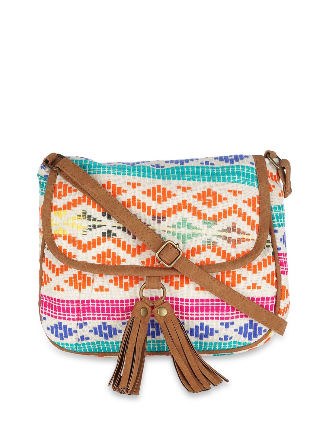 

Kanvas Katha Geometric Bucket Sling Bag with Tasselled, Off white