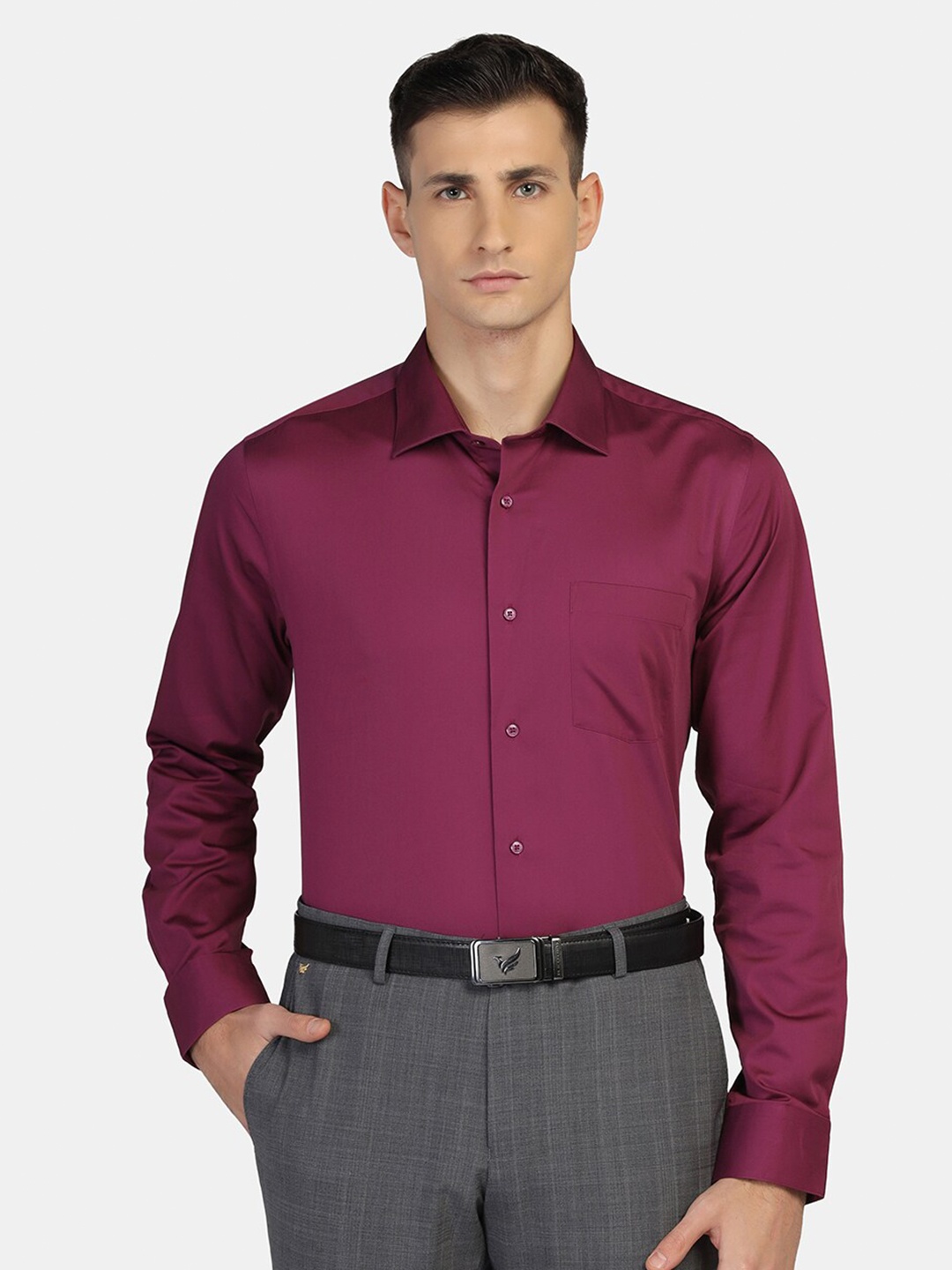 

Blackberrys Men Cotton Classic Slim Fit Formal Shirt, Purple