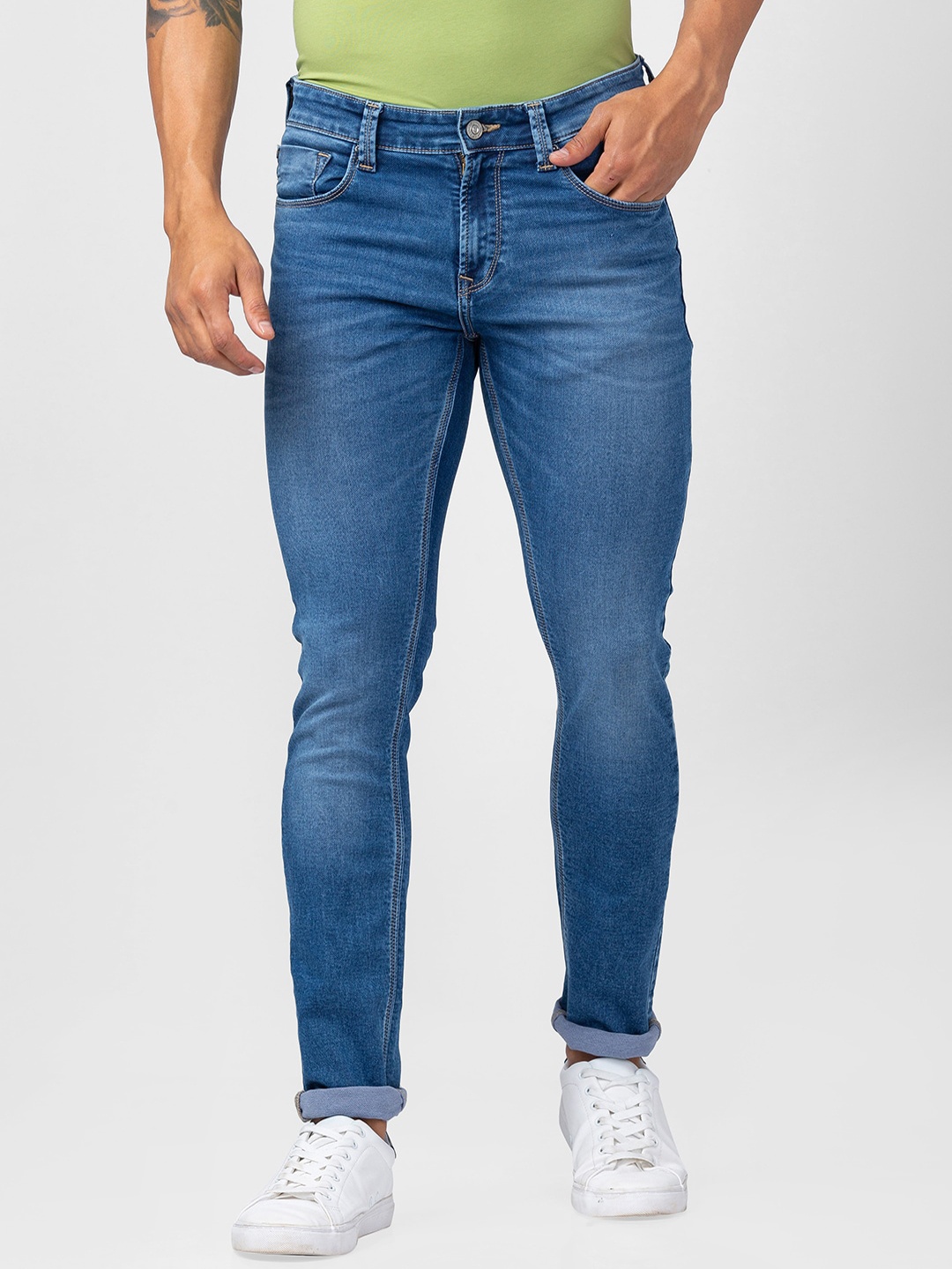 

SPYKAR Men Slim Fit Low-Rise Heavy Fade Cotton Jeans, Blue