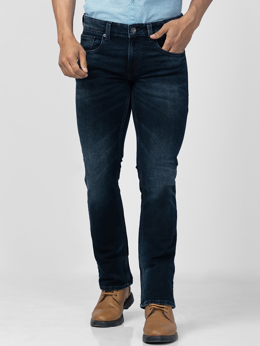 

SPYKAR Men Relaxed Fit Light Fade Cotton Jeans, Blue