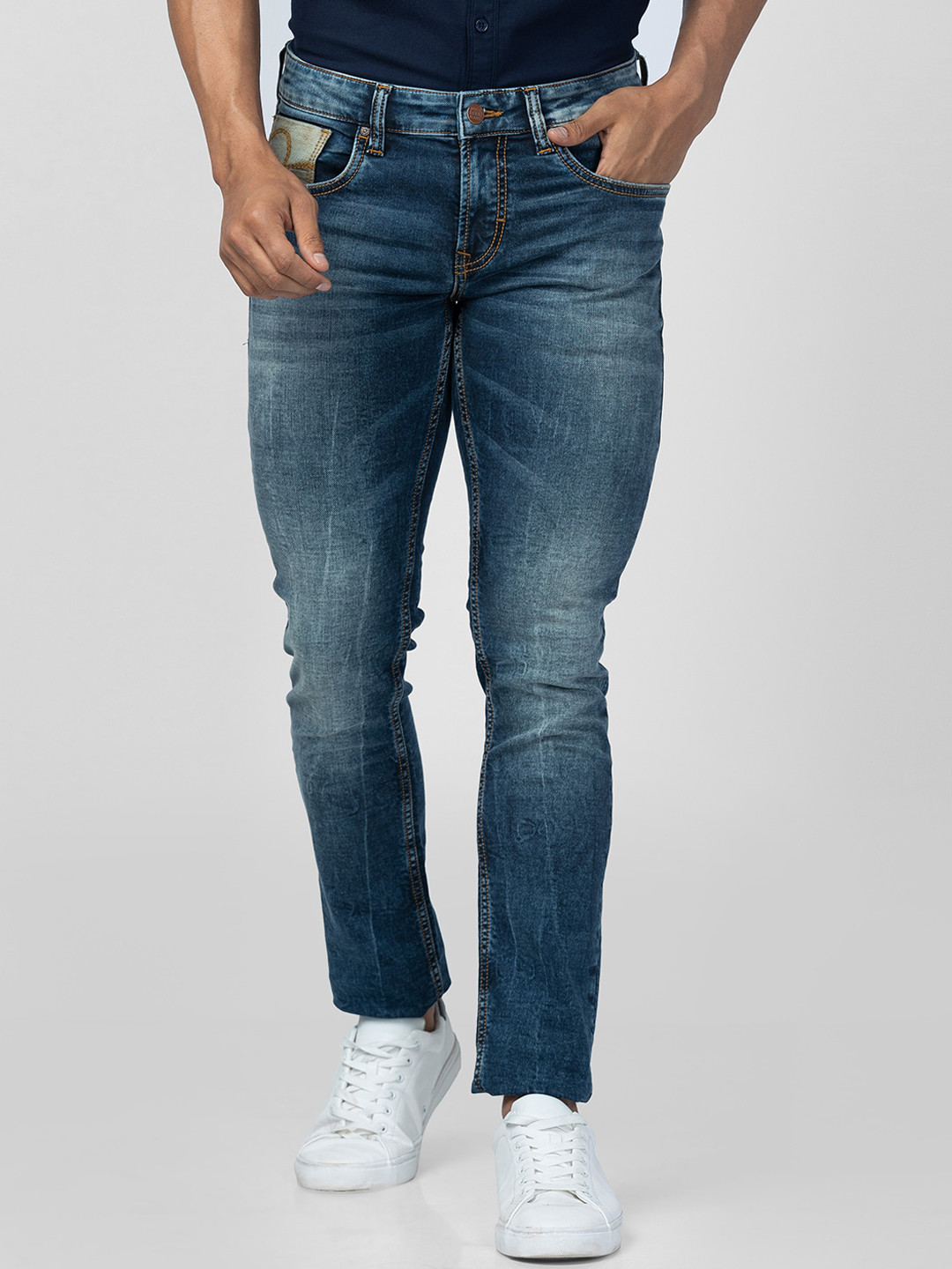 

SPYKAR Men Slim Fit Low-Rise Low Distress Heavy Fade Jeans, Blue