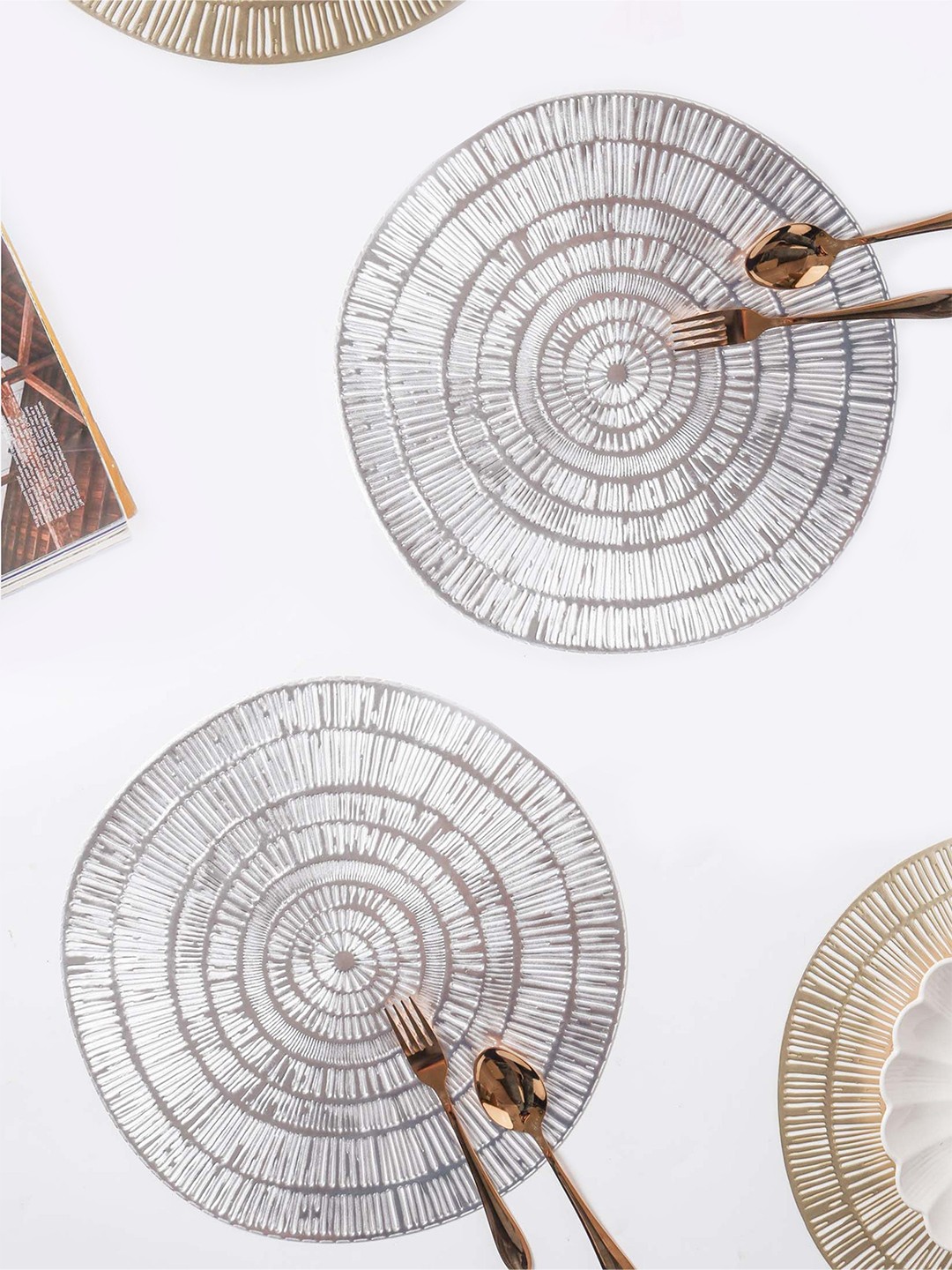 

Nestasia Set Of 2 Textured Table Placemats, Silver