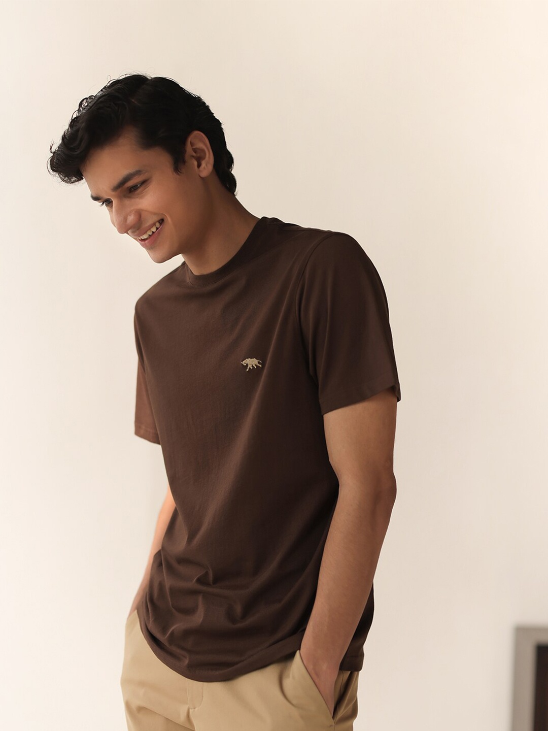 

Andamen Men Cotton T-shirt, Brown