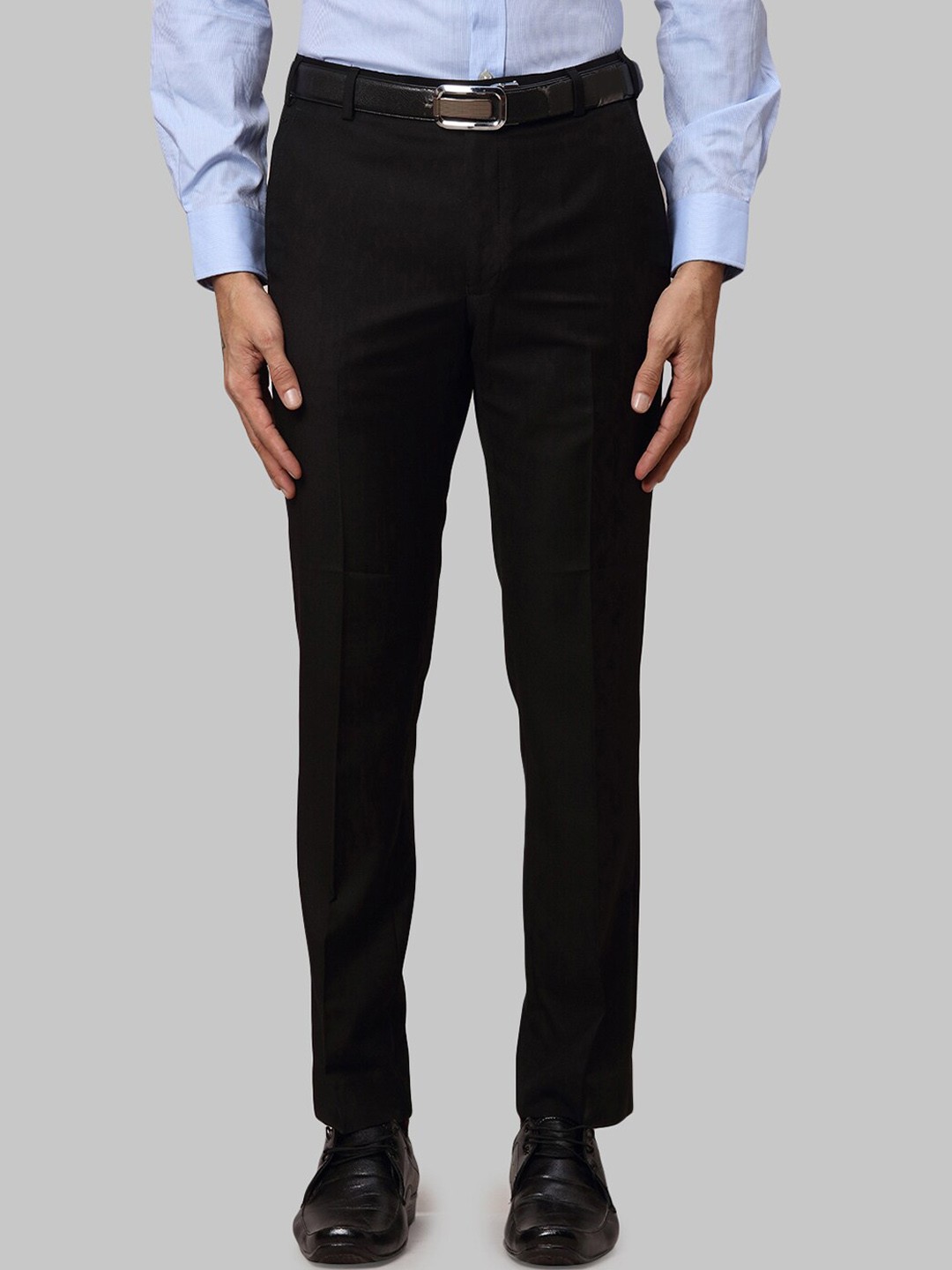 

Park Avenue Men Slim Fit Trousers, Black
