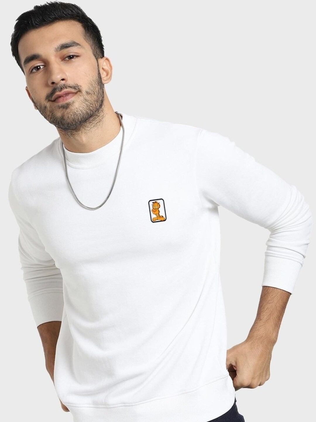 

Bewakoof Men Fleece Sweatshirt, White